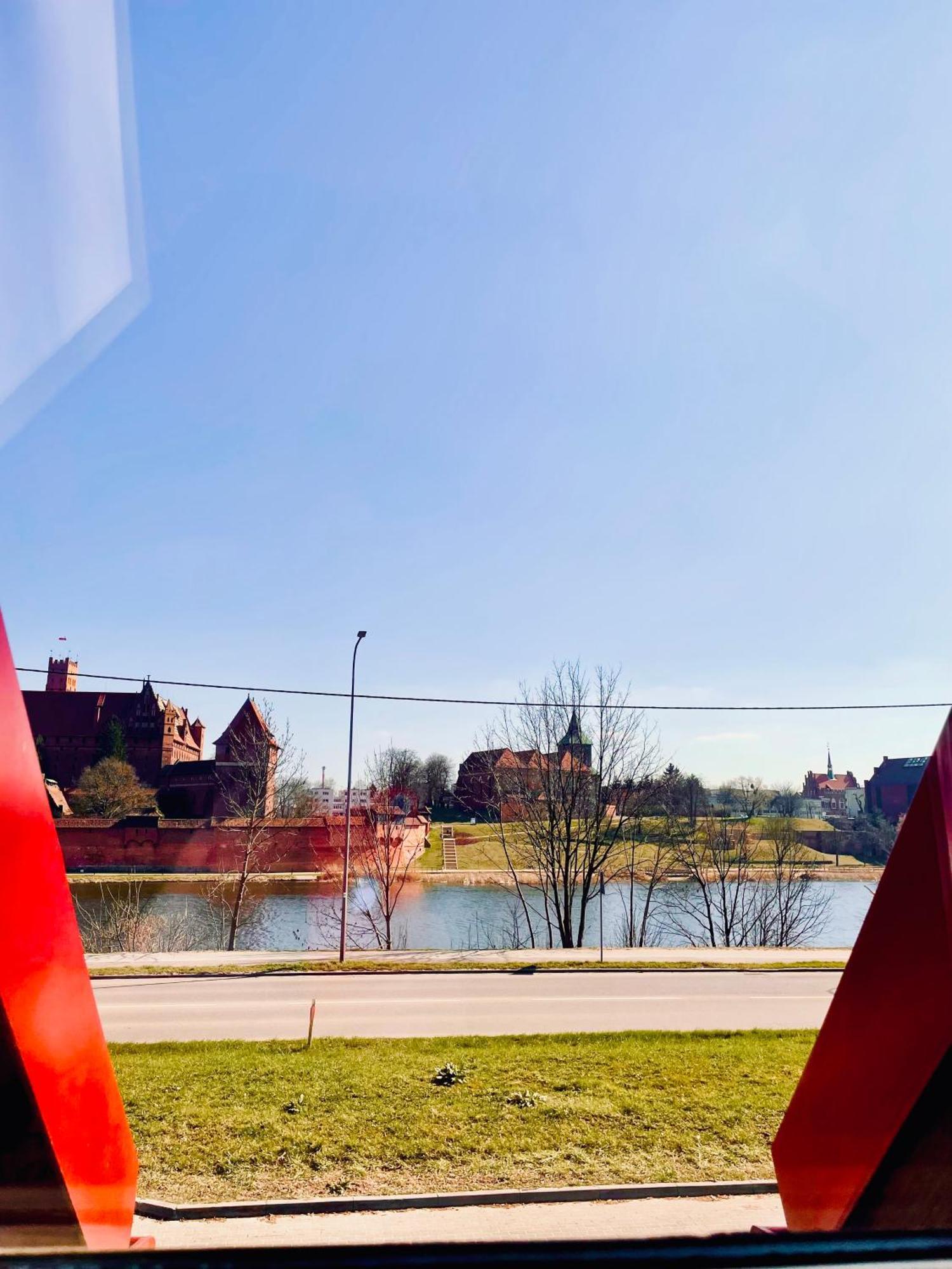 B&B Vis A Vis Zamku Malbork Buitenkant foto