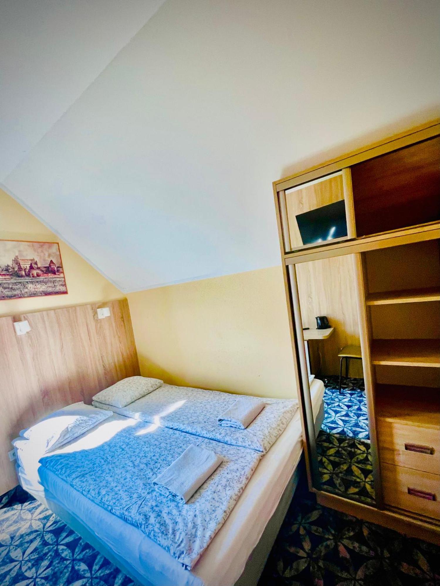 B&B Vis A Vis Zamku Malbork Buitenkant foto